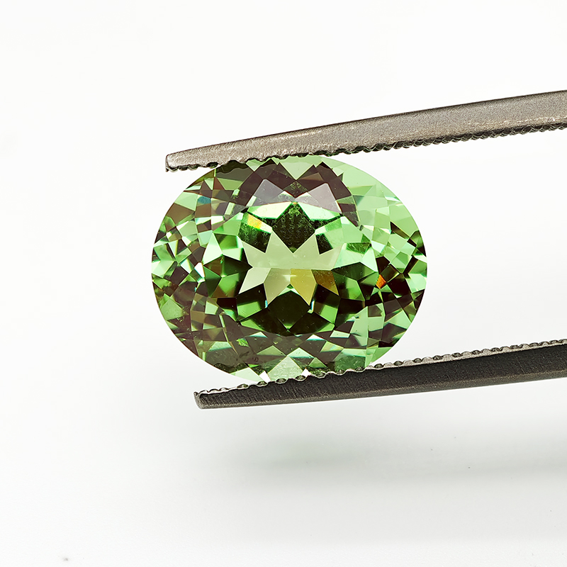Jewelry Making Light - Light Green Yttrium Aluminium Garnet Loose